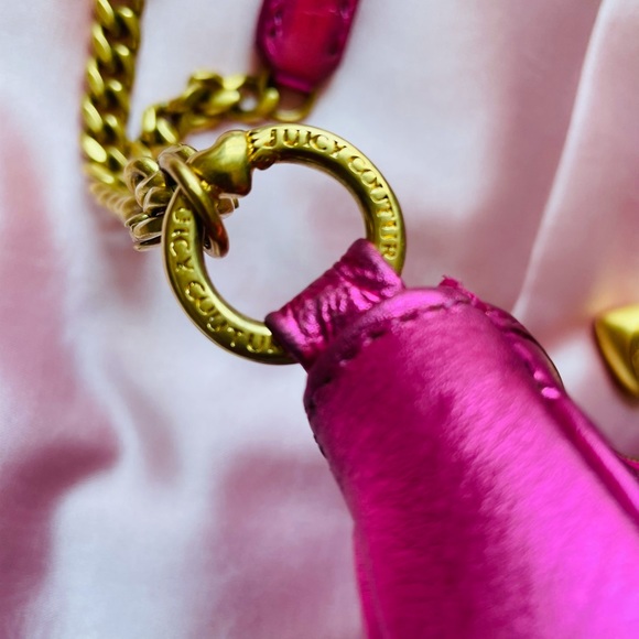 Juicy Couture pink metallic leather wristlet Y2K - Picture 5 of 17